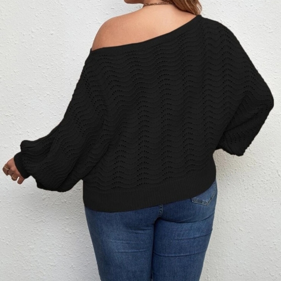 Off shoulder sweater - Picture 2 of 4